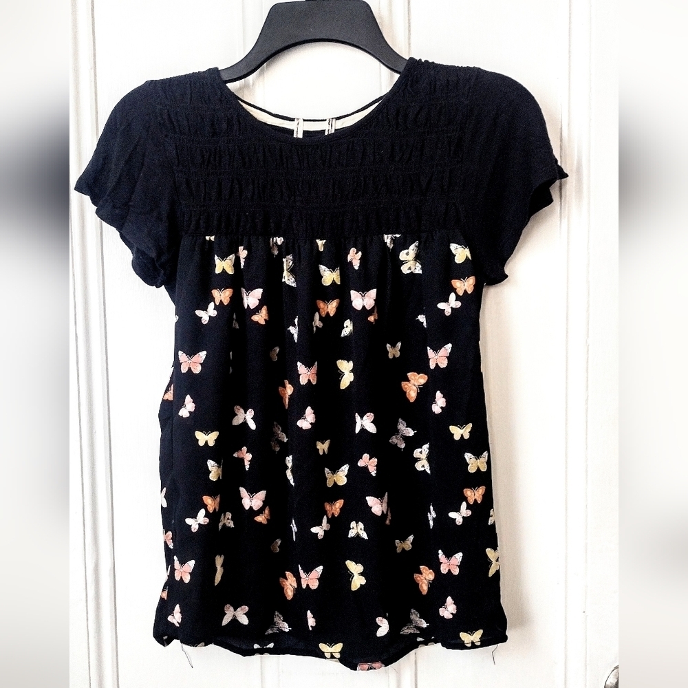 SO Black Top with Colorful Butterfly Print Blouse Size Small - Picture 2 of 6